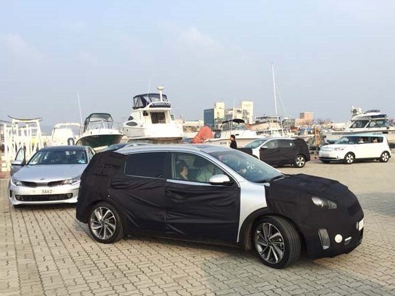 2017-kia-niro-and-others-front-static6-600-001