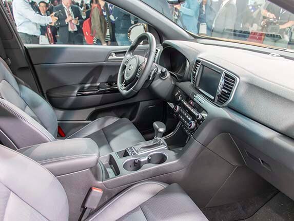 2017-kia-sportage-04-600-001