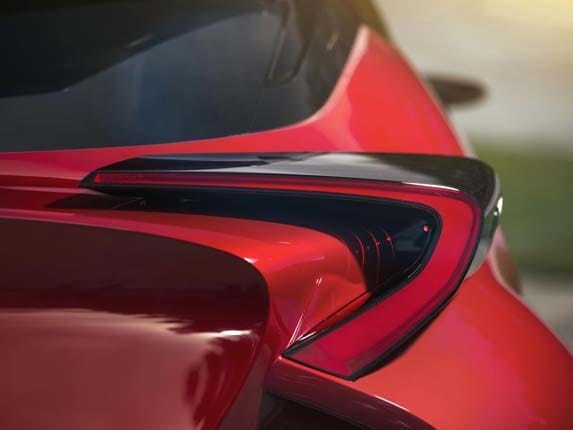 scion-c-hr-concept-tailllamp-detail1-600-001