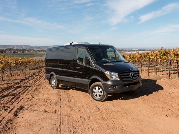2016-mercedes-benz-sprinter-2500-passenger-exterior-02-600-001