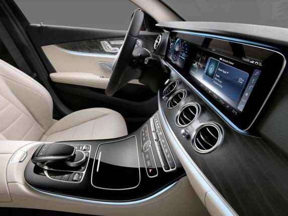 2017-mercedes-benz-e-class-interior-5-600-001