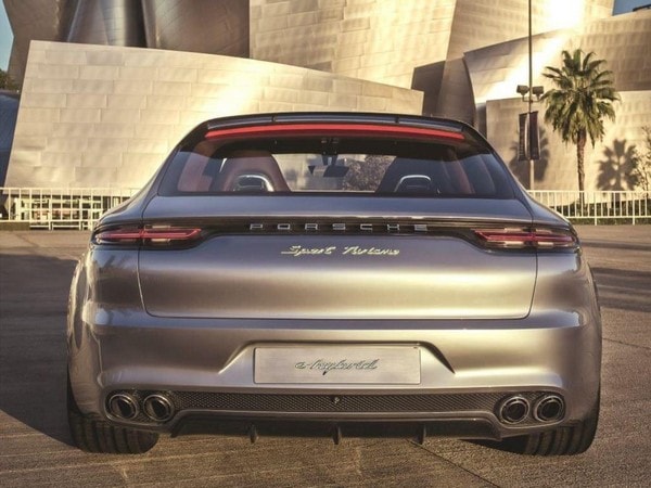 10-2017-porsche-panamera.sport-touring-concept-1