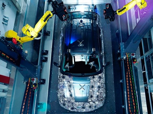 05-bmw-3d-robotic-measuring-tech-new-5-series-1