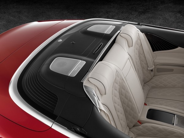 10-2017-mercedes-maybach-s650-cabrio-1