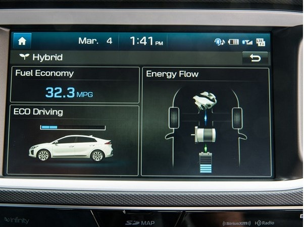 27-2017-hyundai-ioniq-oem-1