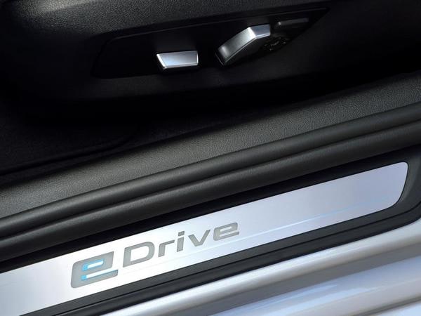 34-2018-bmw-530e-xdrive-iperformance-1