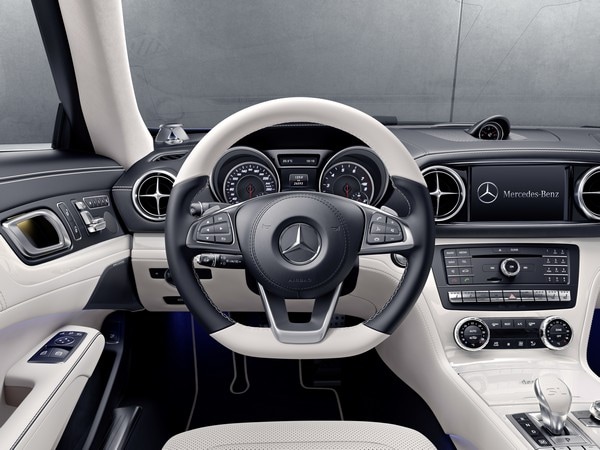 13-2017-mercedes-amg-sl450-designo-1