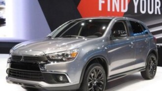 2017-mitsubishi-outlander-sport-special-edition-1