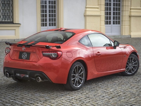 05-2017-toyota-86-860-special-edition-1