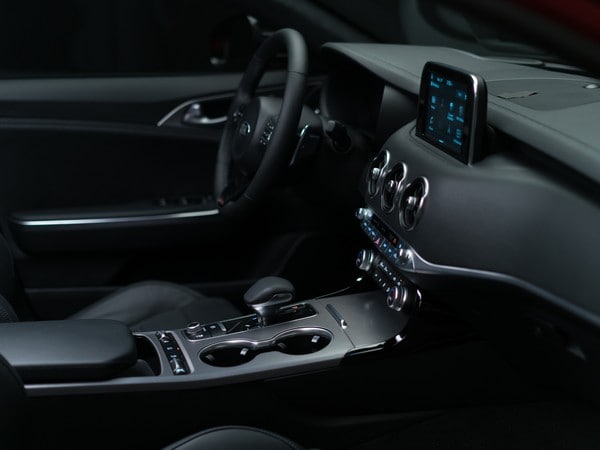 05-2018-kia-stinger-oem-1.jpg-1