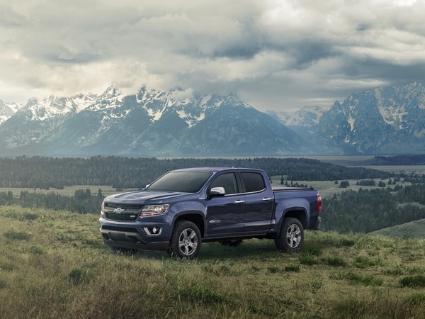 01-2018-chevrolet-colorado-centennial-oem