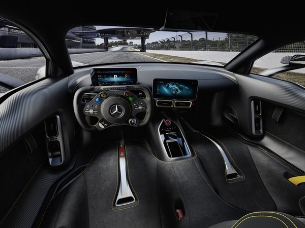 09-mercedes-amg-project-one-1