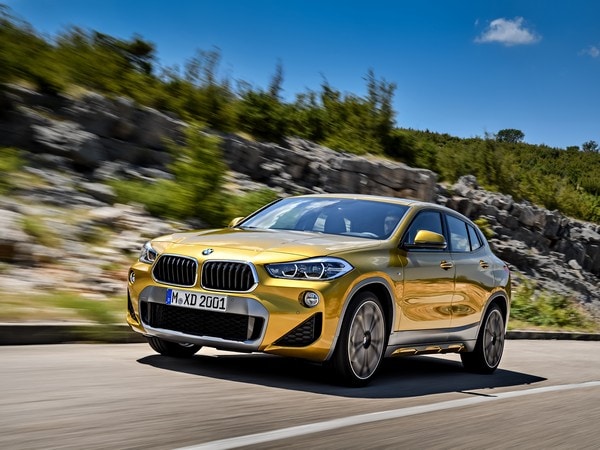 01-2018-bmw-x2-oem