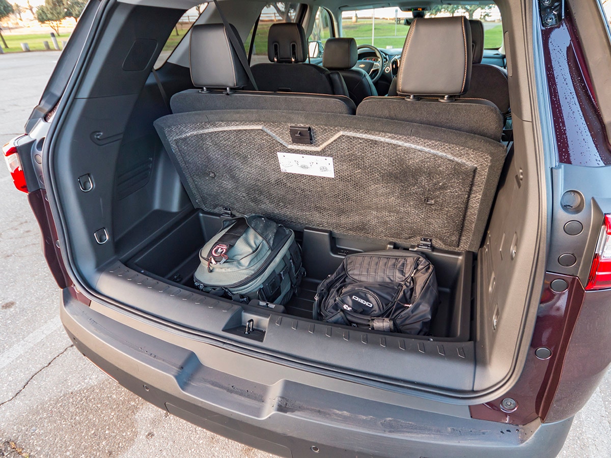 29-2018-Chevrolet-Traverse-Cargo-KBB-1