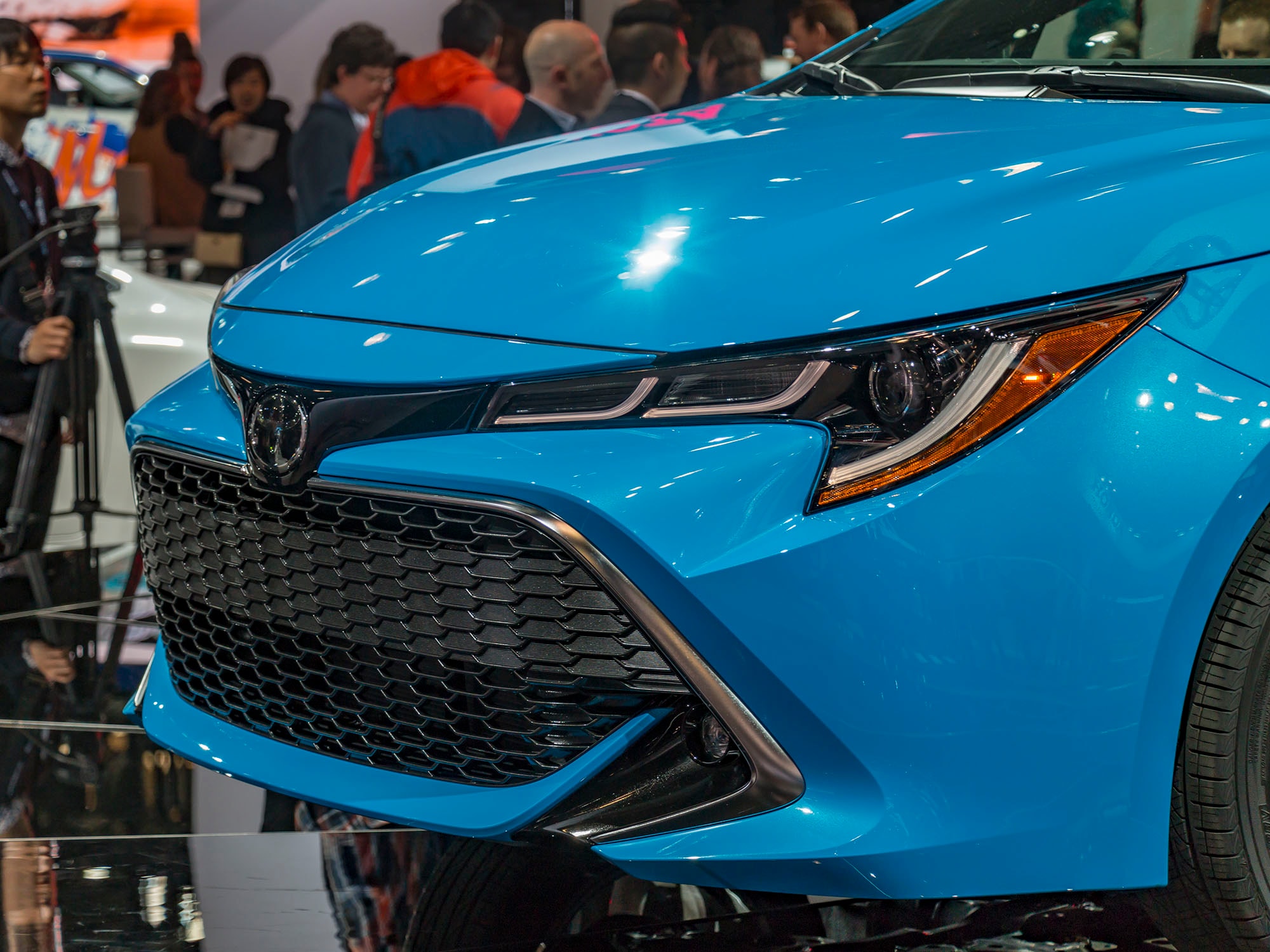 03-2019-Toyota-Corolla-Hatchback-NYIAS-KBB-1