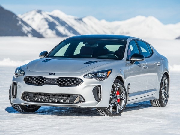 08-2018-Kia-Stinger-all-wheel-drive-1