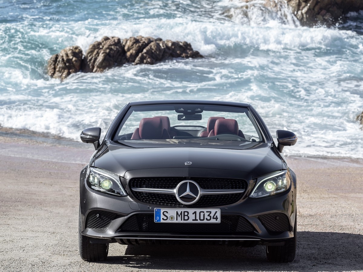 14-2019-mercedes-benz-c300-cabrio-oem-1