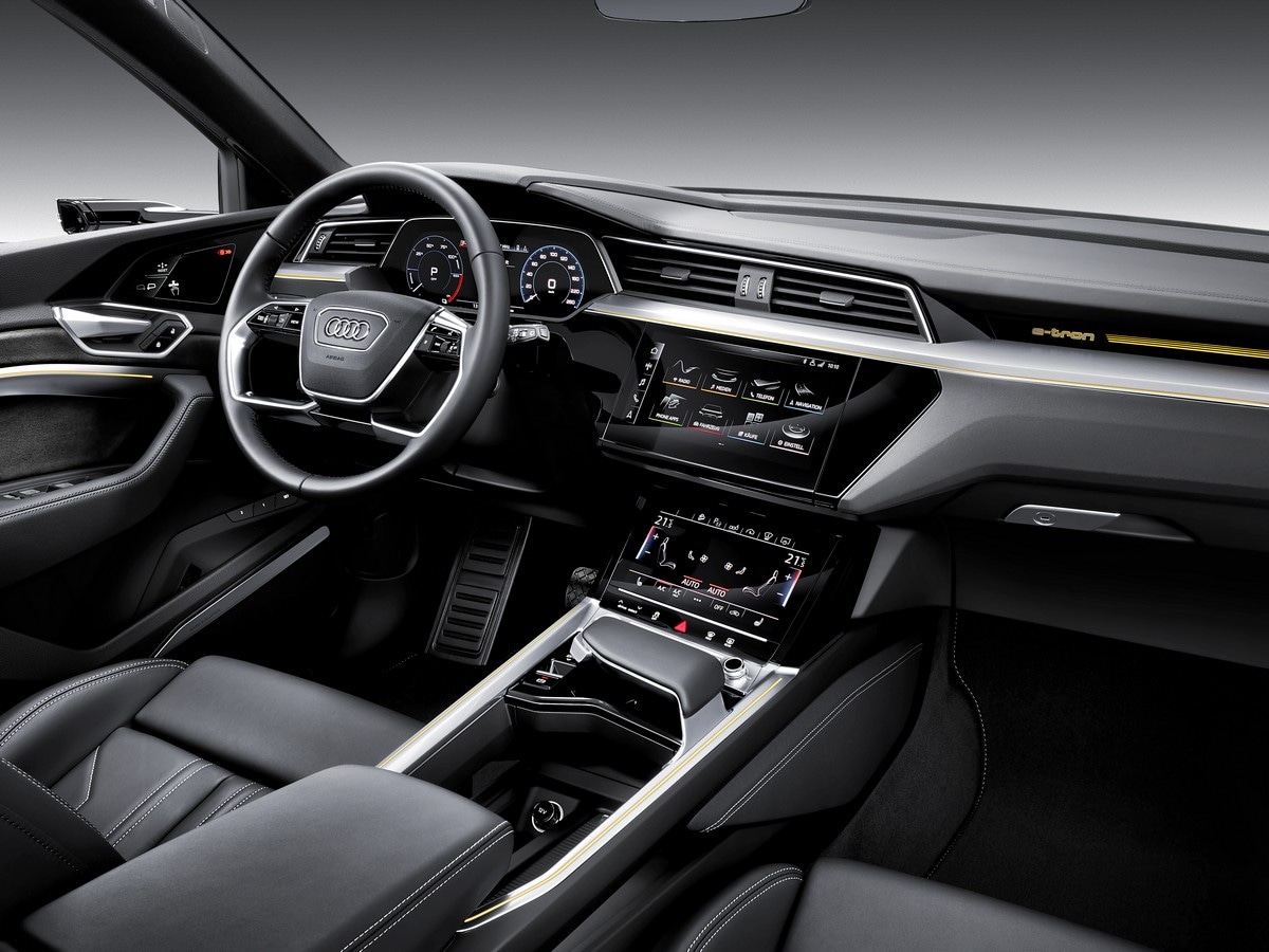 06-2019-audi-e-tron-oem-2