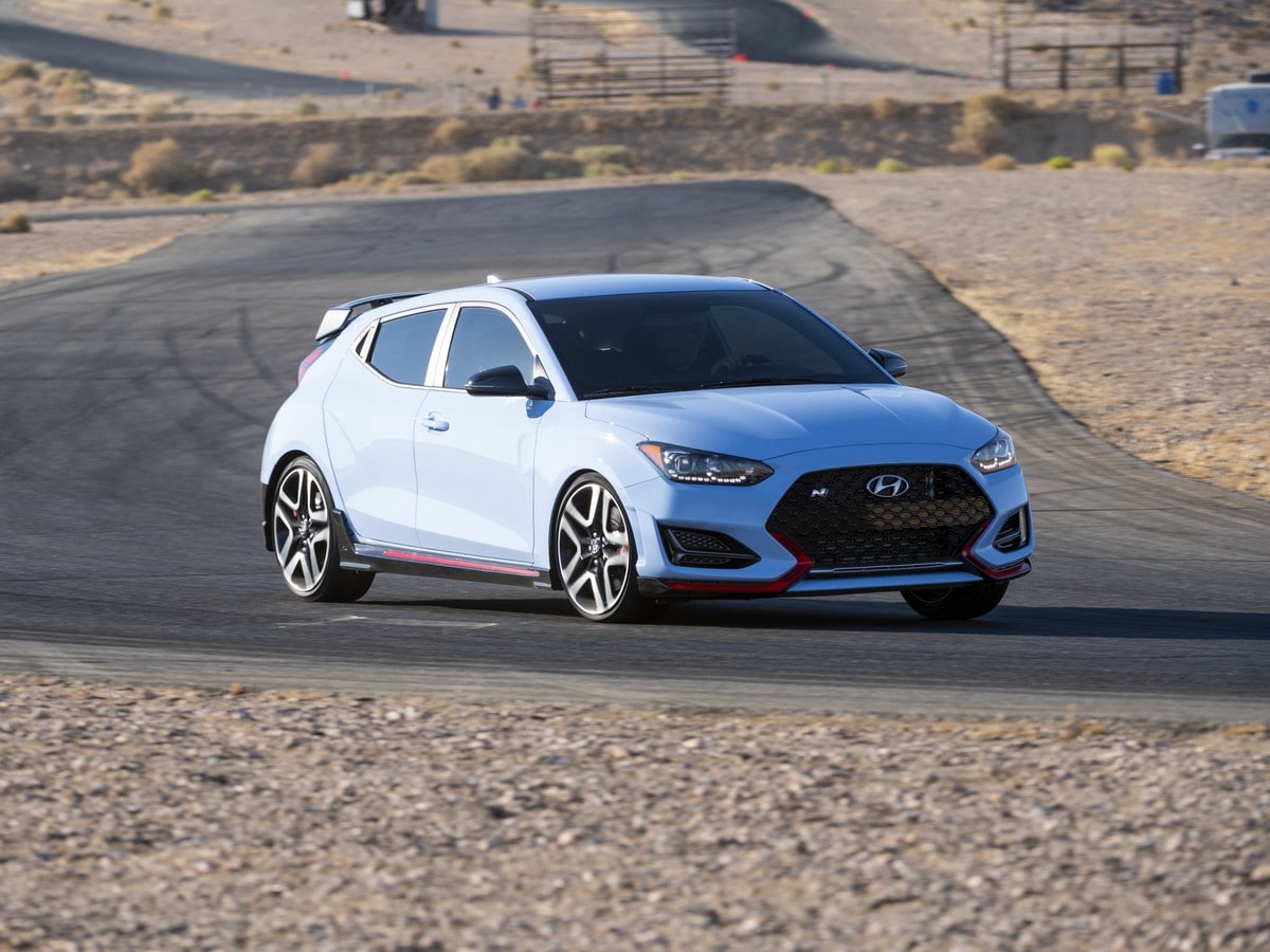03-2019-hyundai-veloster-n-kbb-1