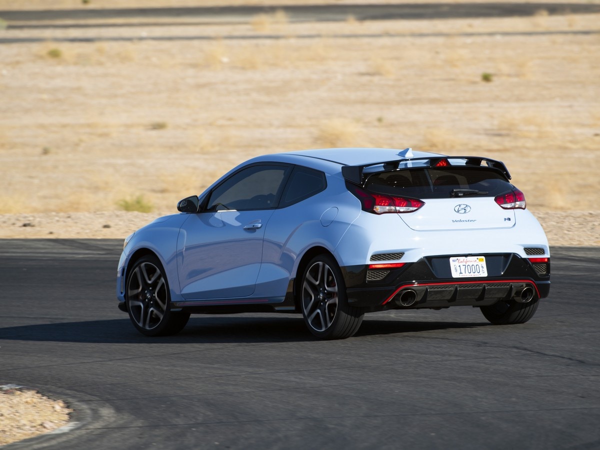 07-2019-hyundai-veloster-n-kbb-1