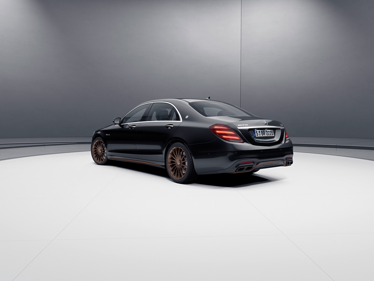 02-2019-mercedes-amg-s-65-final-edition-1