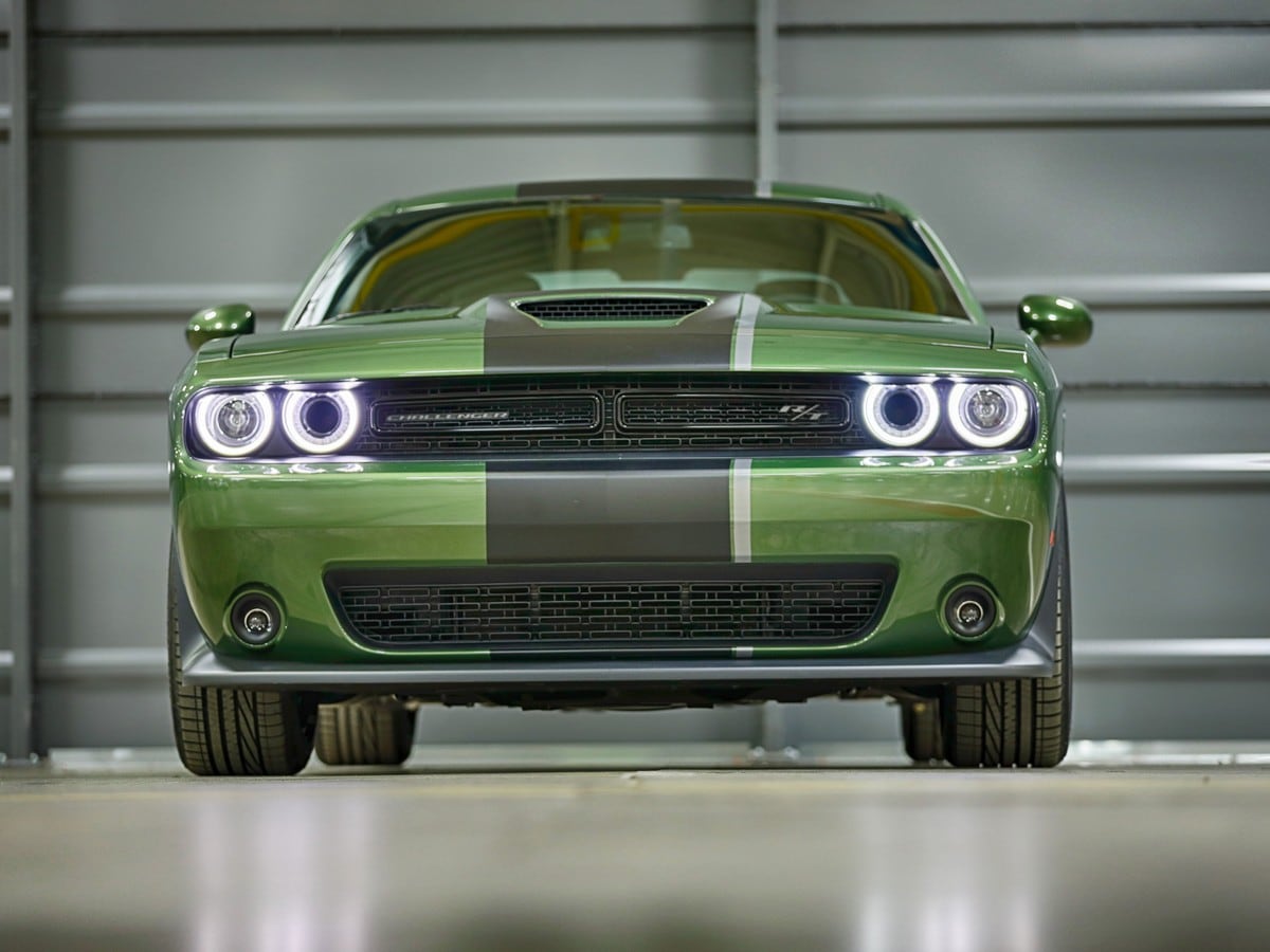 06-2019-dodge-challenger-grn-stars-stripes-1