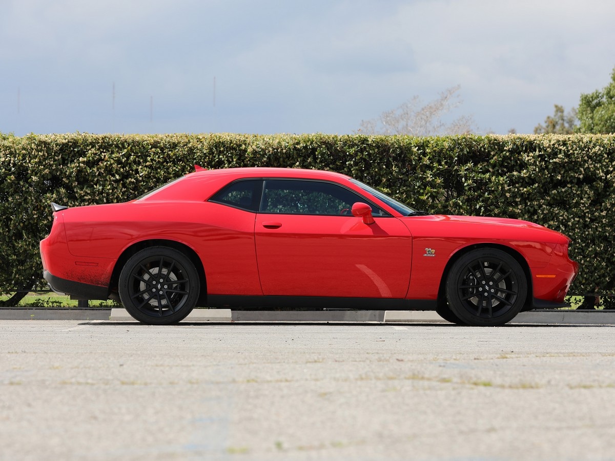 2a-2019-dodge-challenger-rt-scat-pack-1320-1
