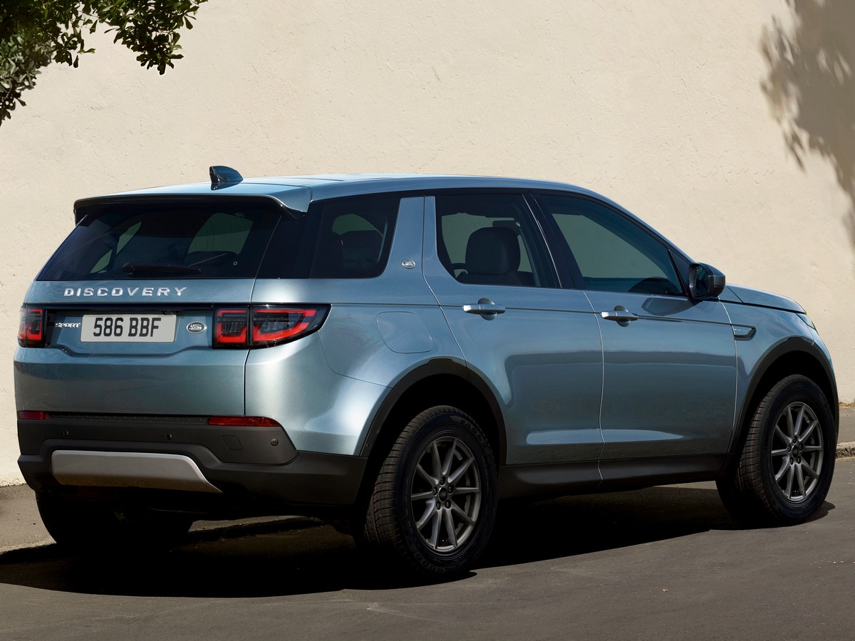 21-2020-land-rover-discovery-sport-blue-1