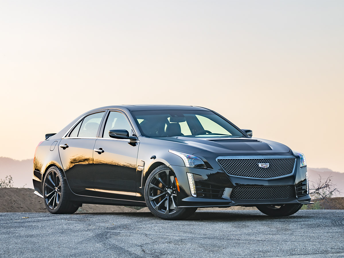 01 2017 Cadillac CTS V Exterior KBB