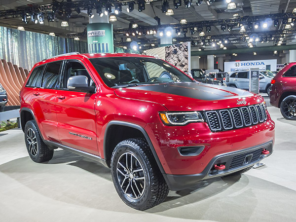 01 2017 Jeep Grand Cherokee Trailhawk