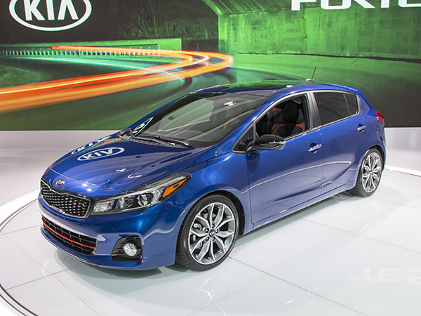 01 2017 Kia Forte5