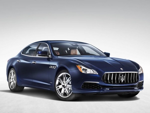 01 2017 Maserati Granlusso Quattroporte Sq4
