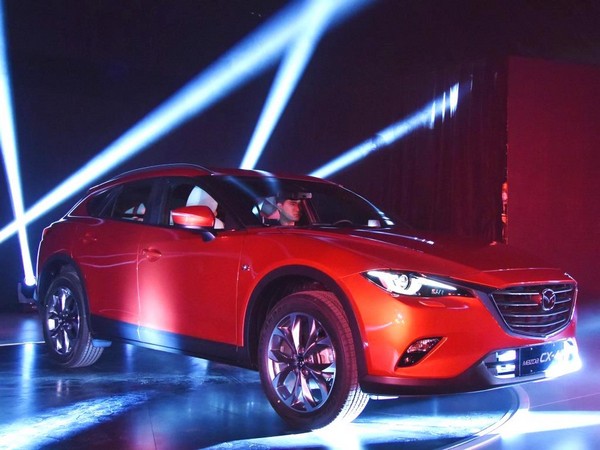 01 2017 Mazda Cx 4