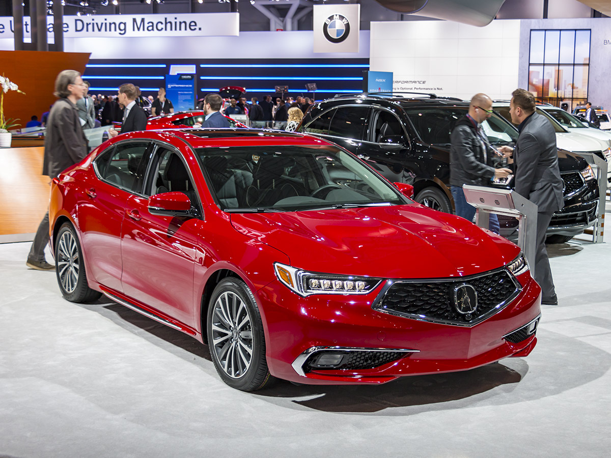 01 2018 Acura TLX NYIAS KBB