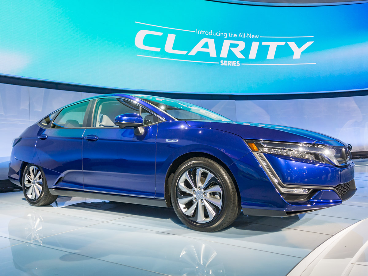 01 2018 Honda Clarity EV NYIAS KBB