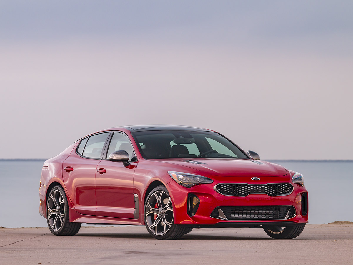 01 2018 Kia Stinger GT Exterior KBB