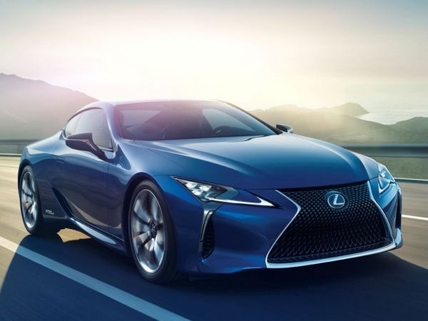 2018 Lexus LC 500h Hybrid