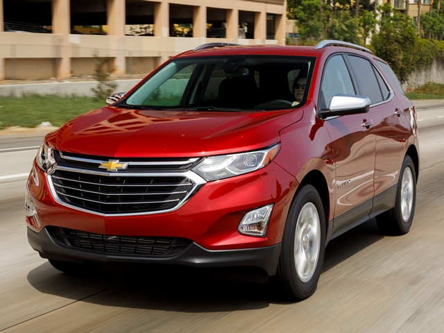 01 2018 Chevrolet Equinox Comparo
