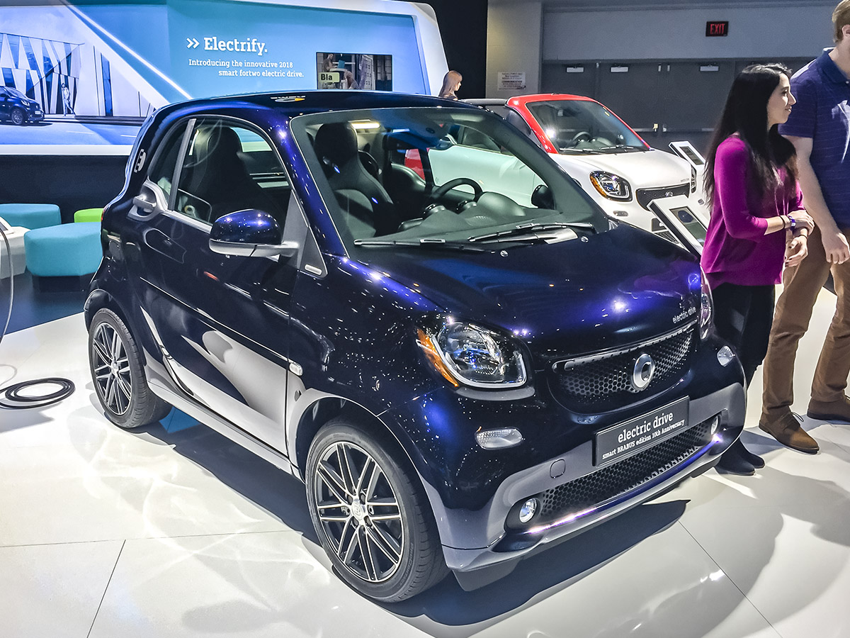 01 2019 Smart Electric Drive NAIAS KBB