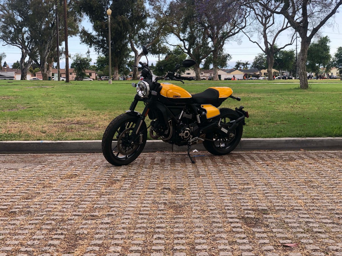 01 2019 Ducati Scrambler Full Throttle