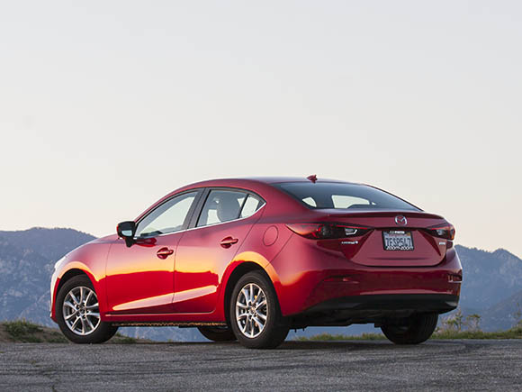 01a 2015 Mazda3 KBB