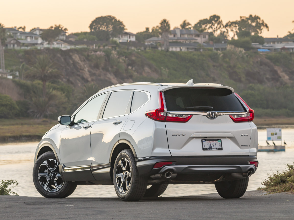 02 2017 Honda CR V Exterior BB KBB