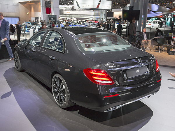 02 2017 Mercedes Benz E43 AMG