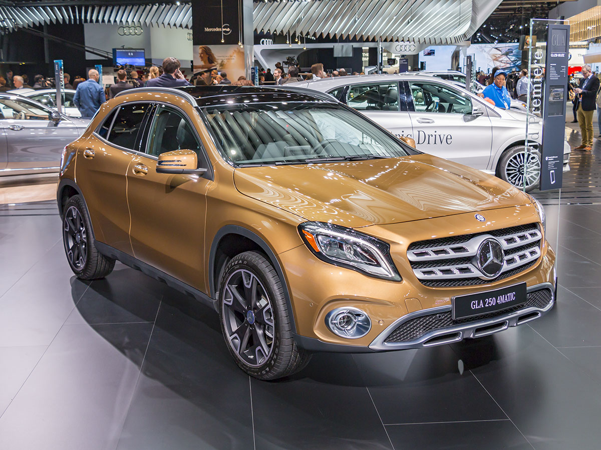 02 2017 Mercedes Benz GLA Detroit KBB