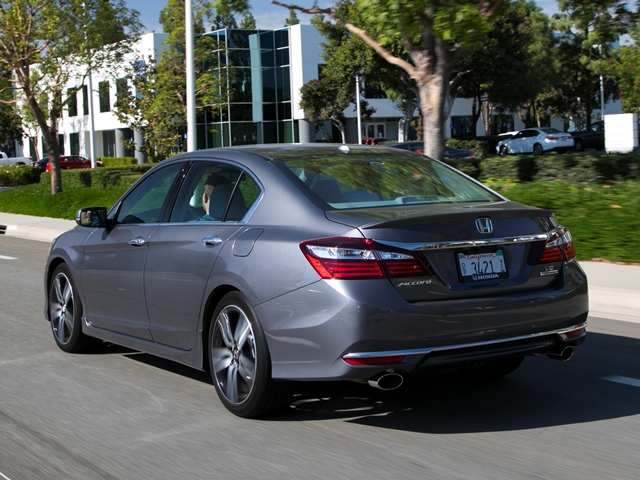 02 2017 Honda Accord Best Buy