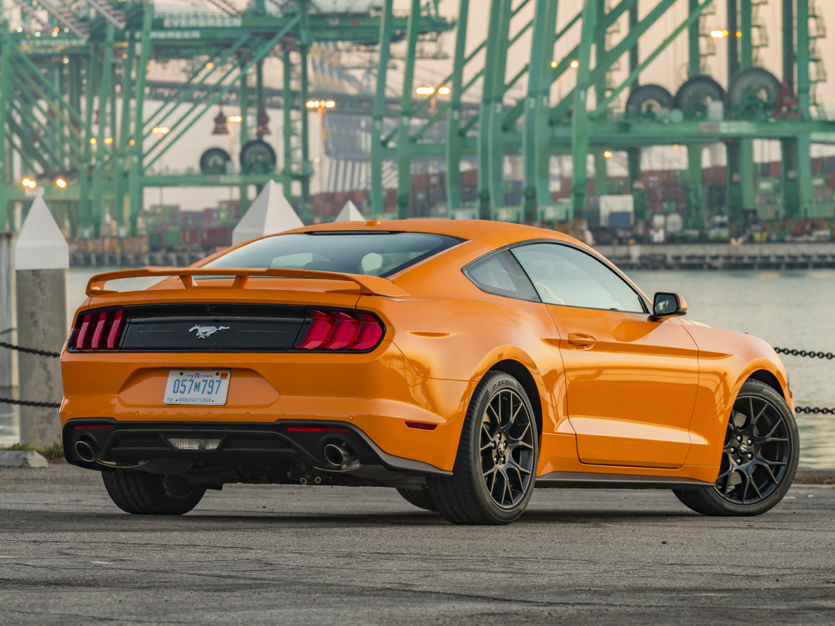 02 2018 Ford Mustang EcoBoost Exterior KBB