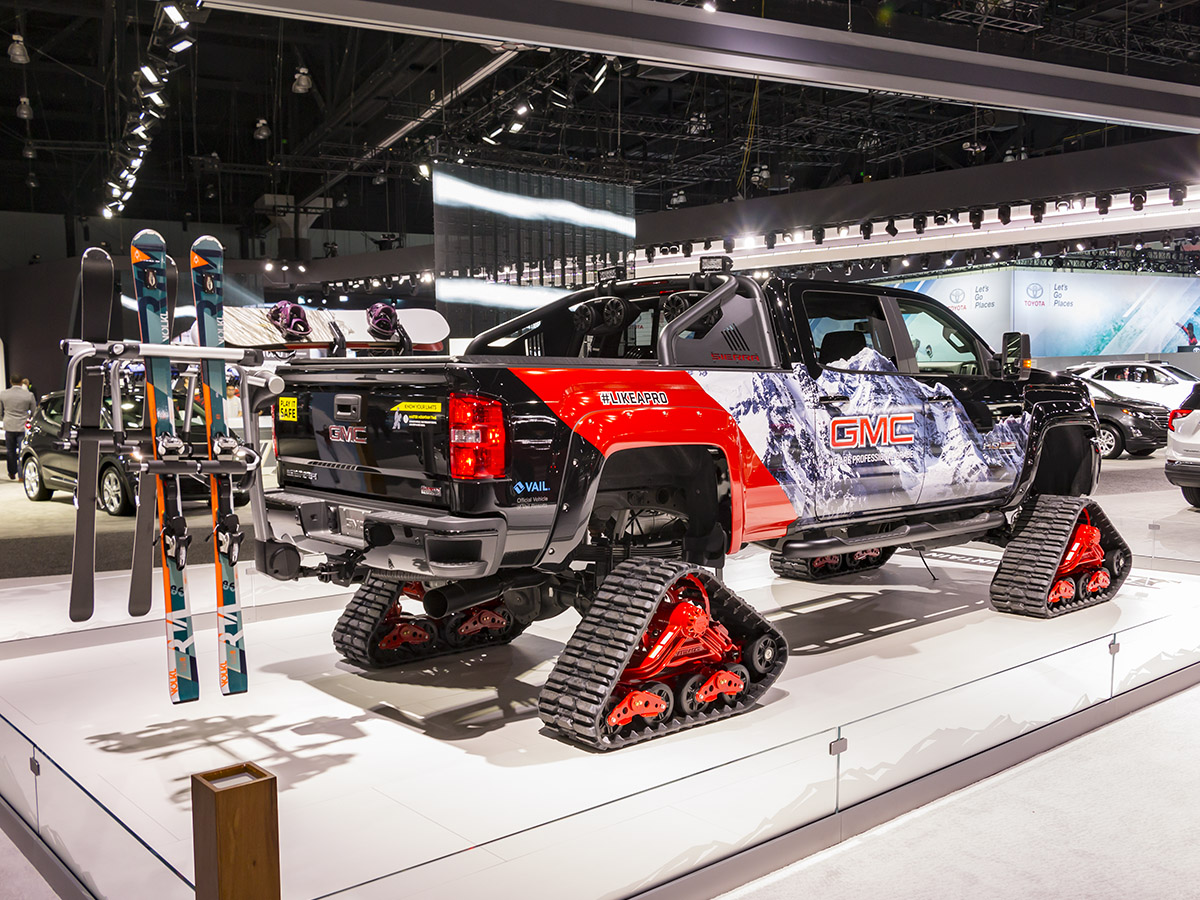 02 2018 GMC Sierra 2500HD All Mountain Concept LAAS KBB