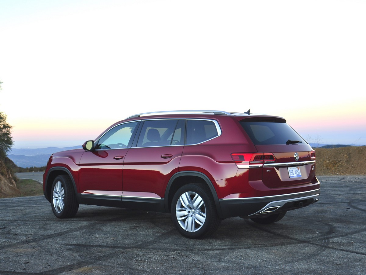 02 2018 Volkswagen Atlas KBB LT