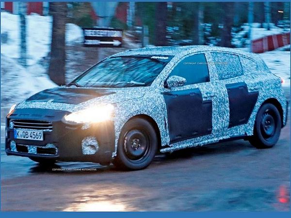 02 2019 Ford Focus Prototype