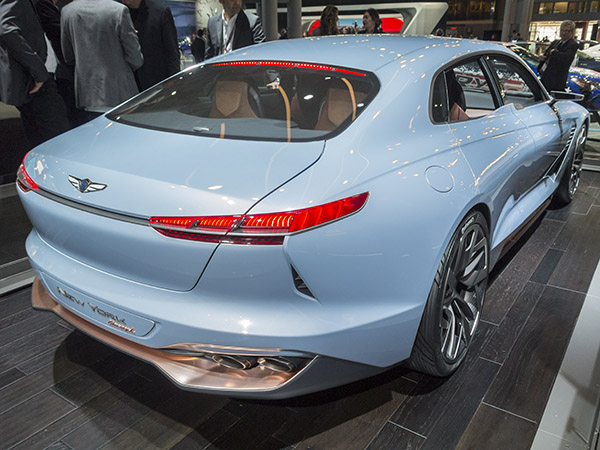 02 Hyundai Genesis New York Concept